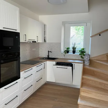 Roznov 23 Centrum Апартаменты Рожнов-под-Радгоштем